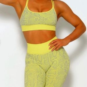 Bombshell sportswear leggings set